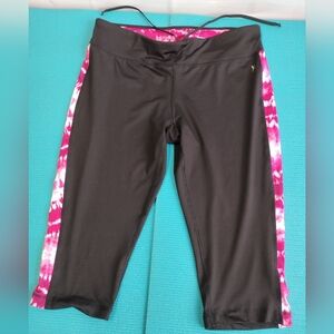 Danskin Now Womens Fitted Capri Pants Leggings Size L (12-14)